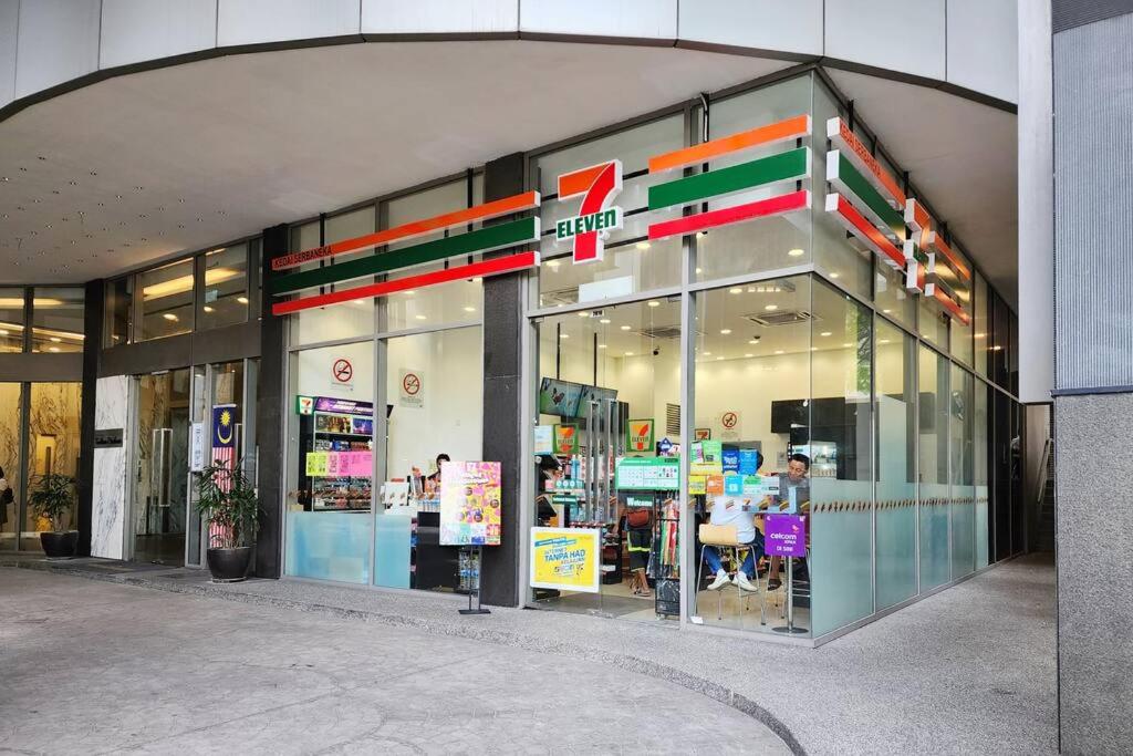 Fairlane Bukit Bintang TRX Pavilion 1-5pax