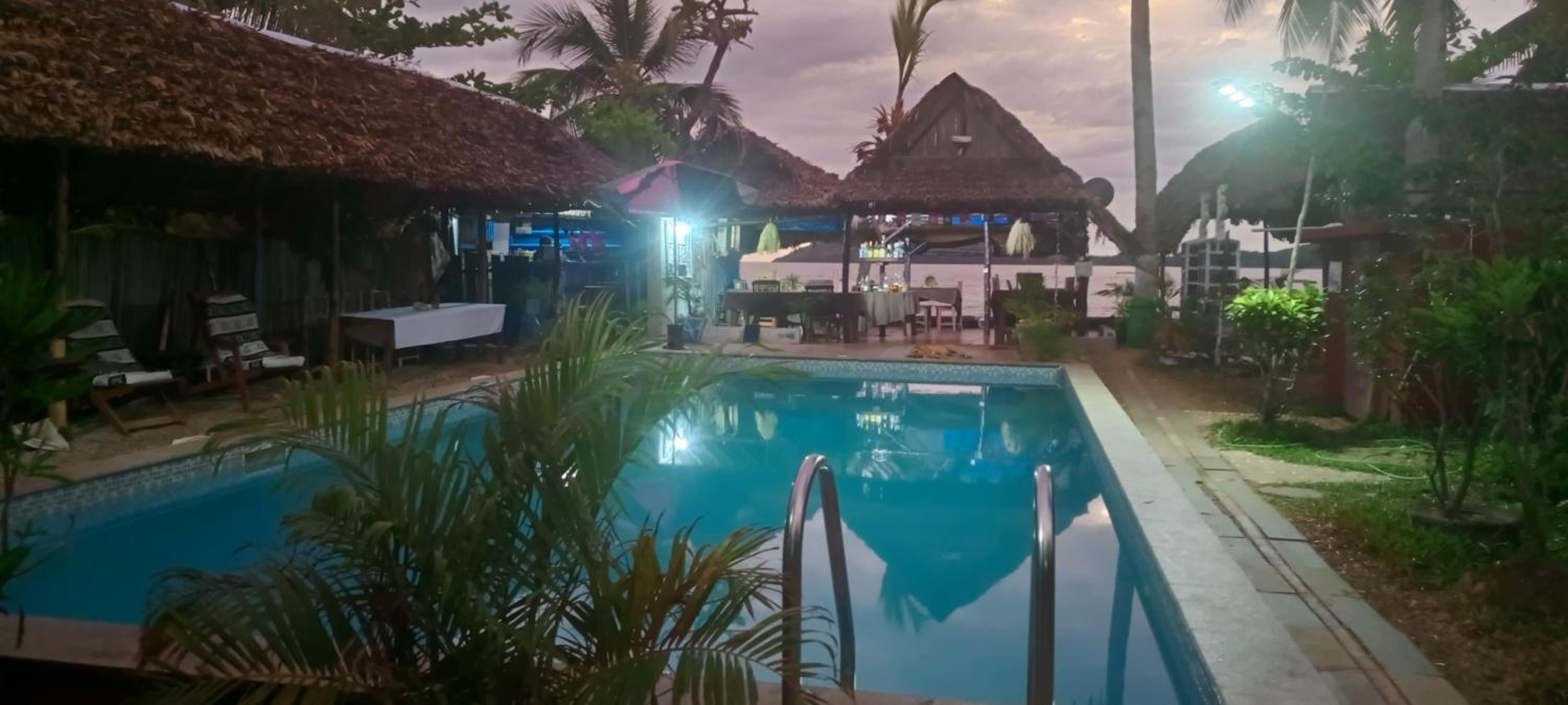 Piscine bimoko