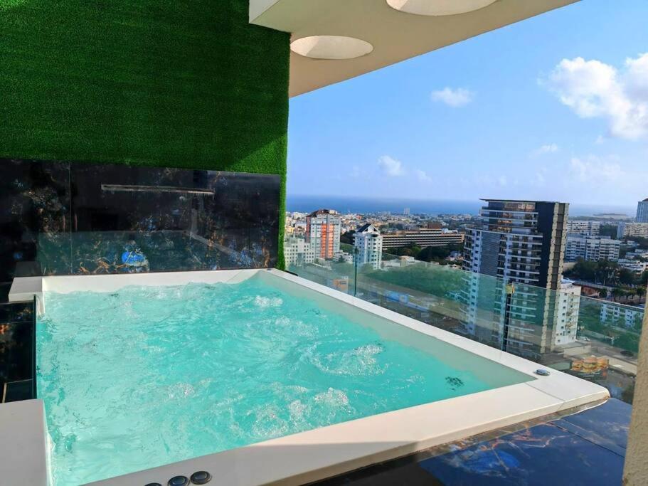 Luxury penthouse con jacuzzi privado, Gym, pool view 3