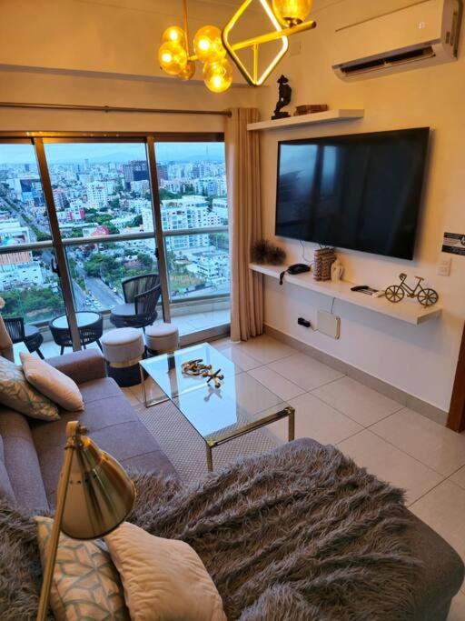 Luxury penthouse con jacuzzi privado, Gym, pool view 5