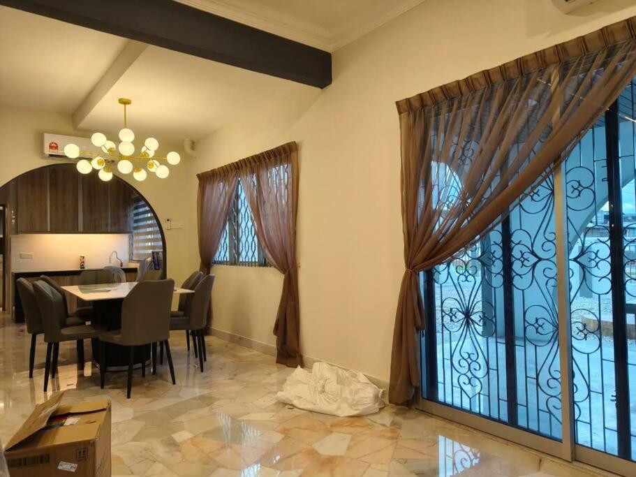 WinStay Ipoh 17Pax photo 5