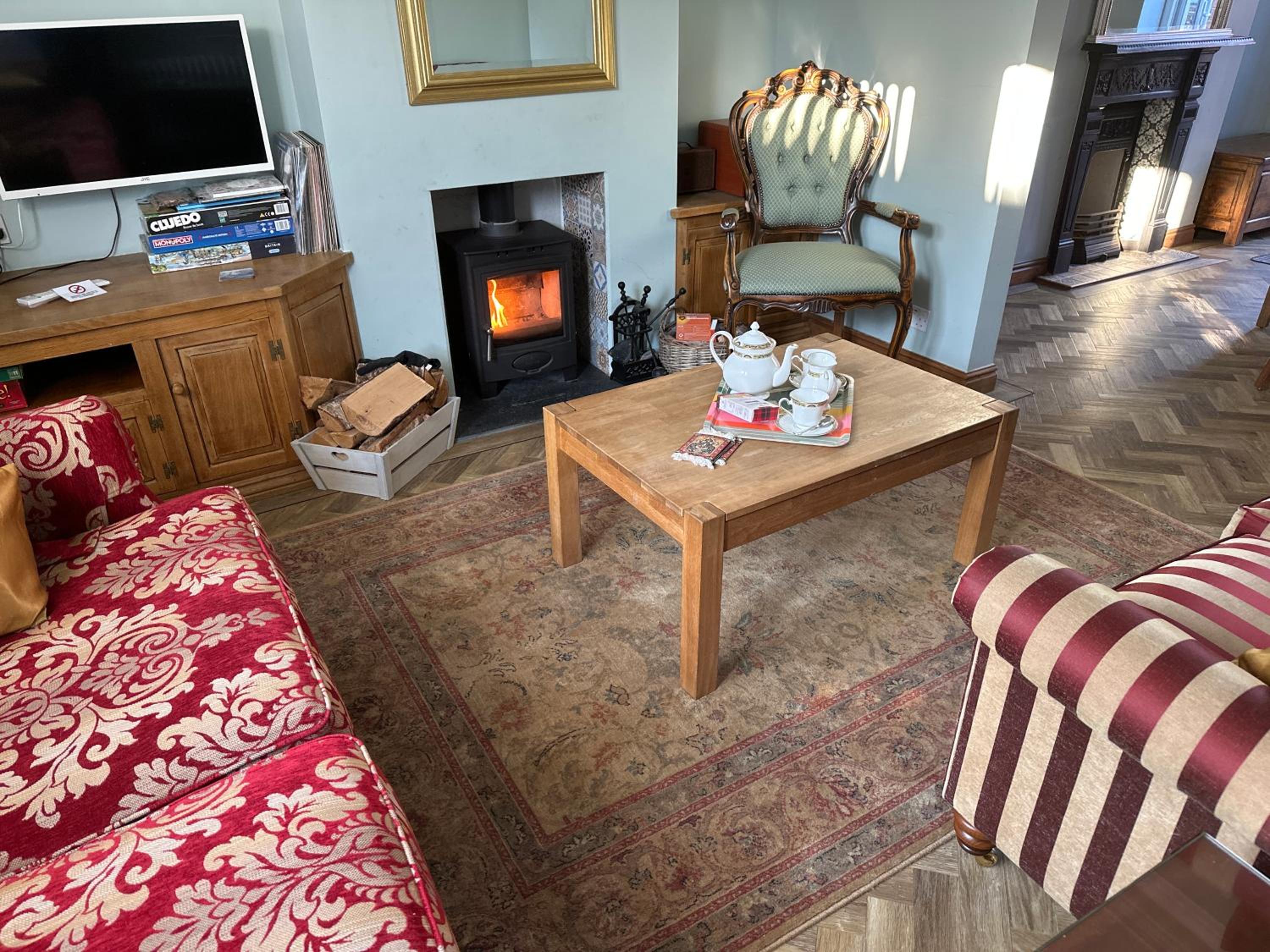 Artists Cottages Artists Loft near Hornbeam Park Free Parking