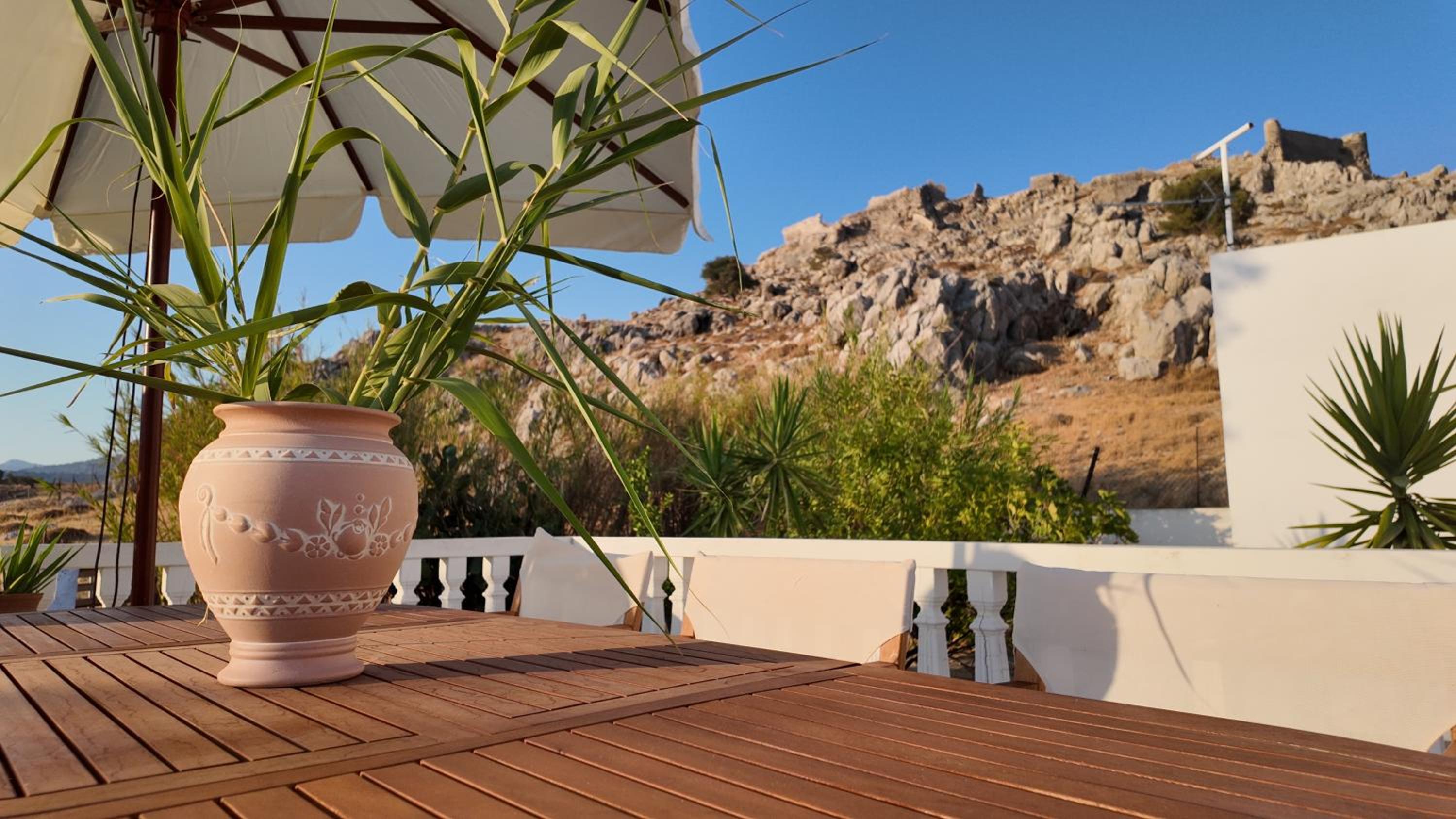 Feraklion House