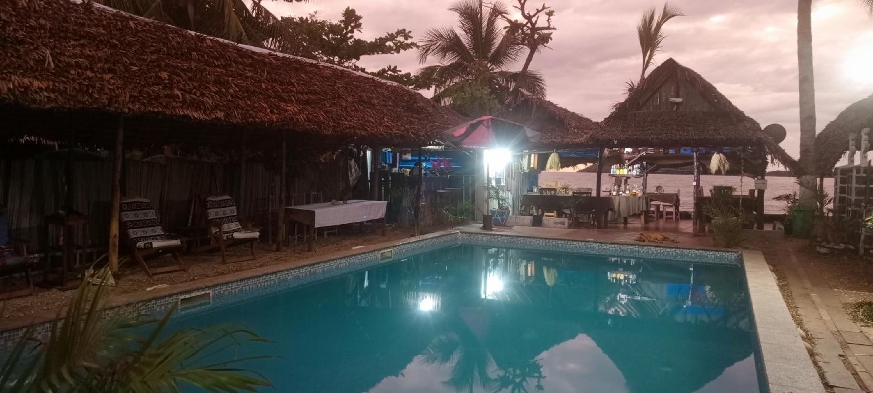 Piscine bimoko