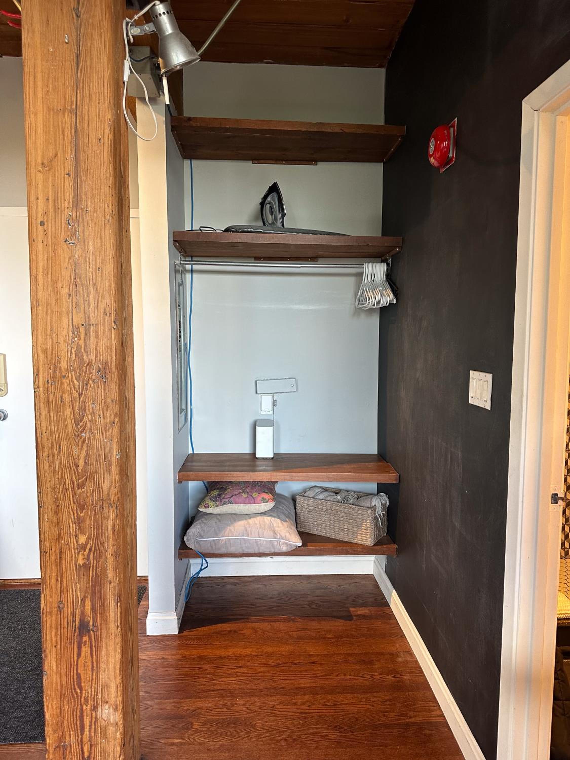 Cozy West End Studio