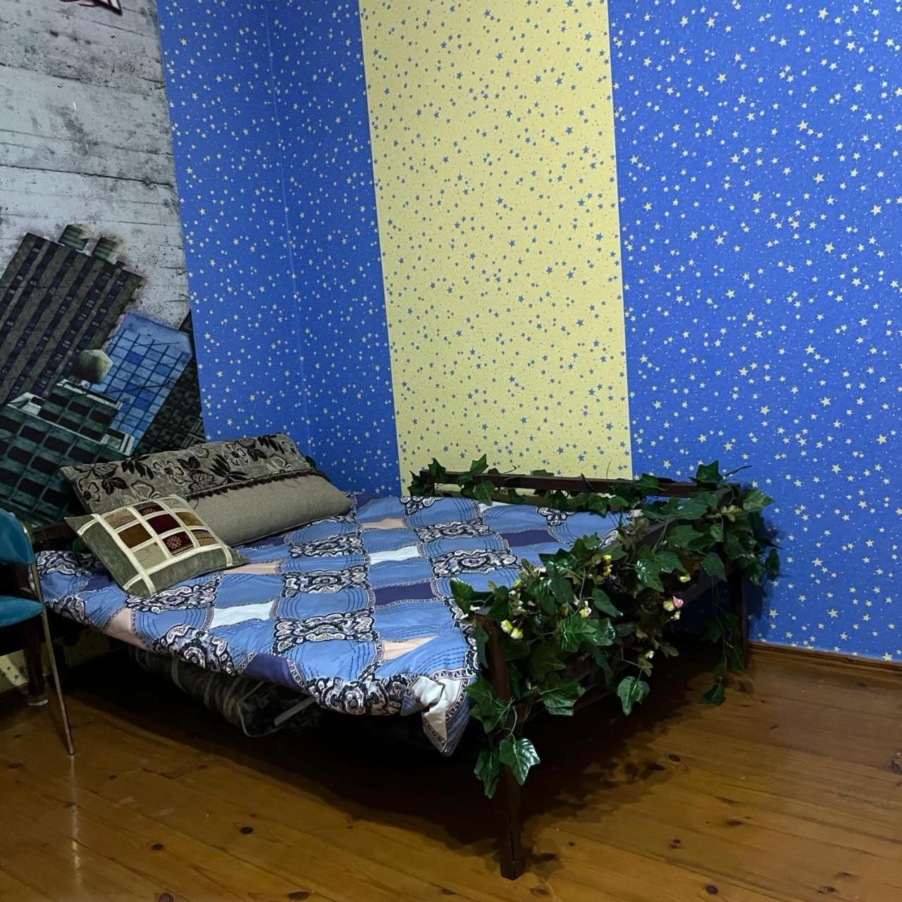 khalglar dosthlugu hostel