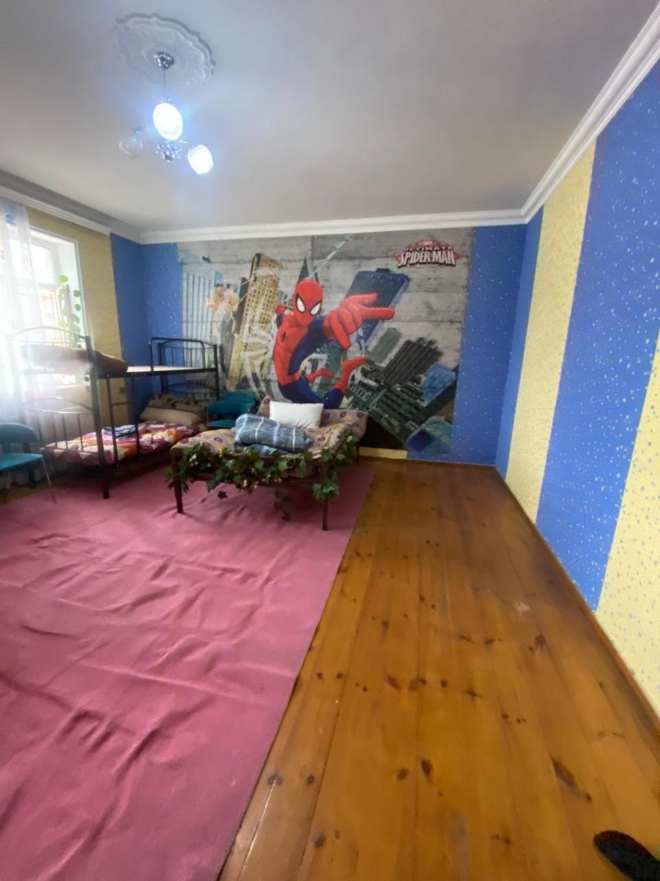 khalglar dosthlugu hostel