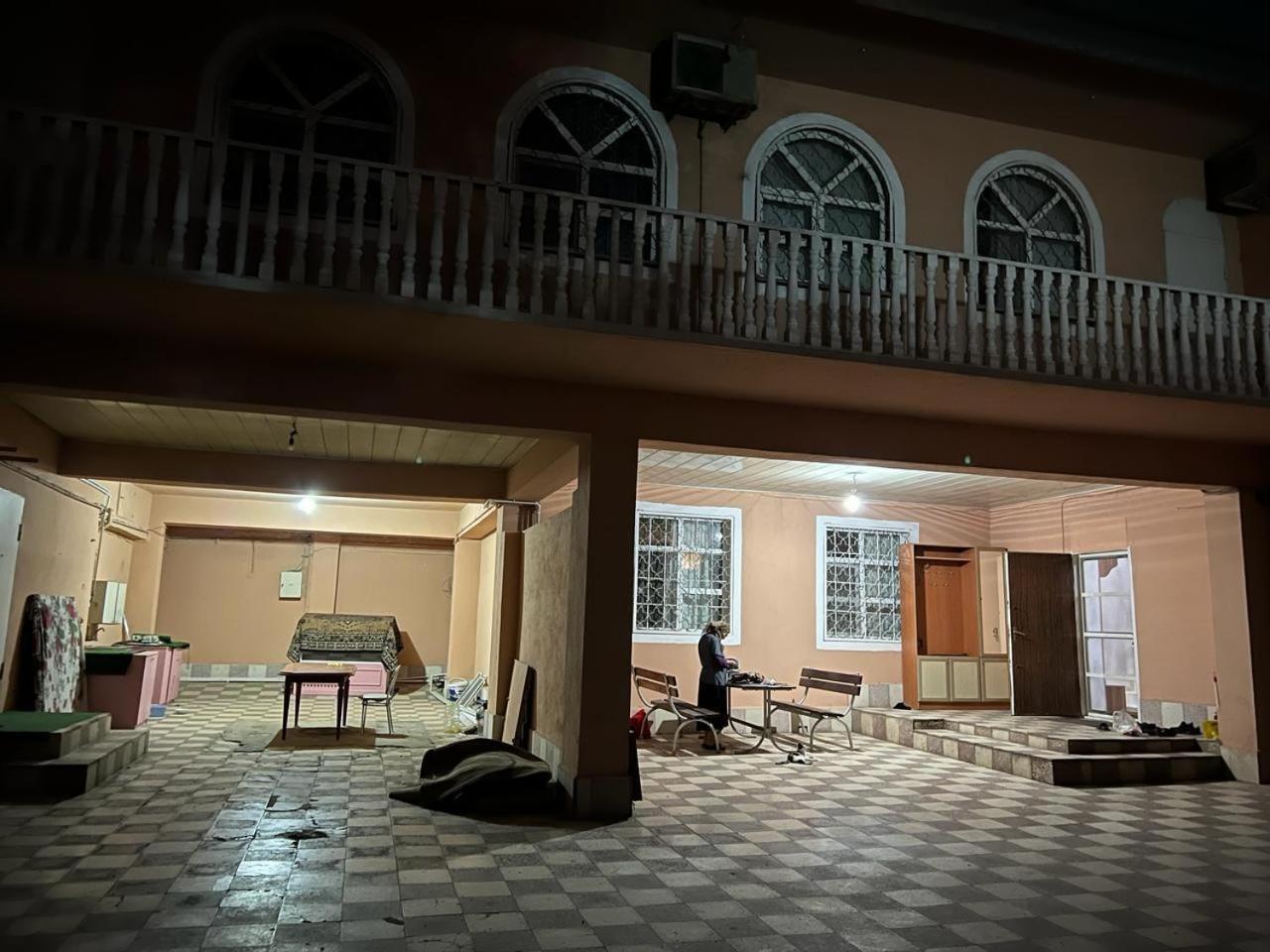 khalglar dosthlugu hostel