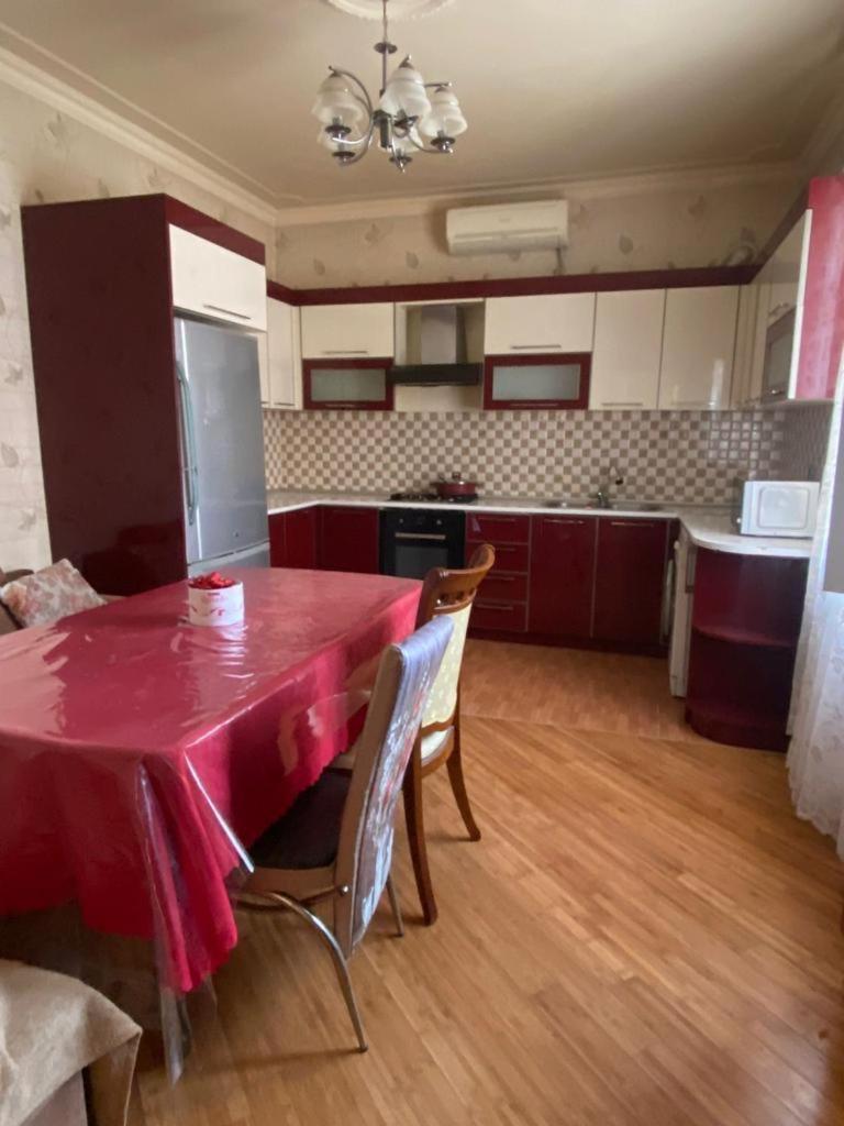 khalglar dosthlugu hostel
