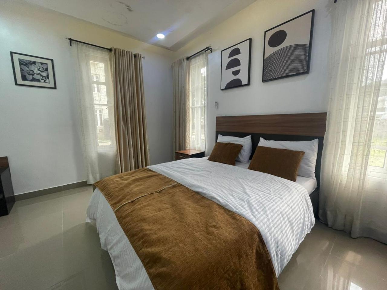 Propkeys Apartments view 2
