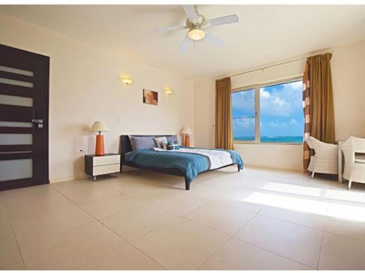 Villa Jasmine Luxury Living on the Shores of Guana Bay St Maarten view 5