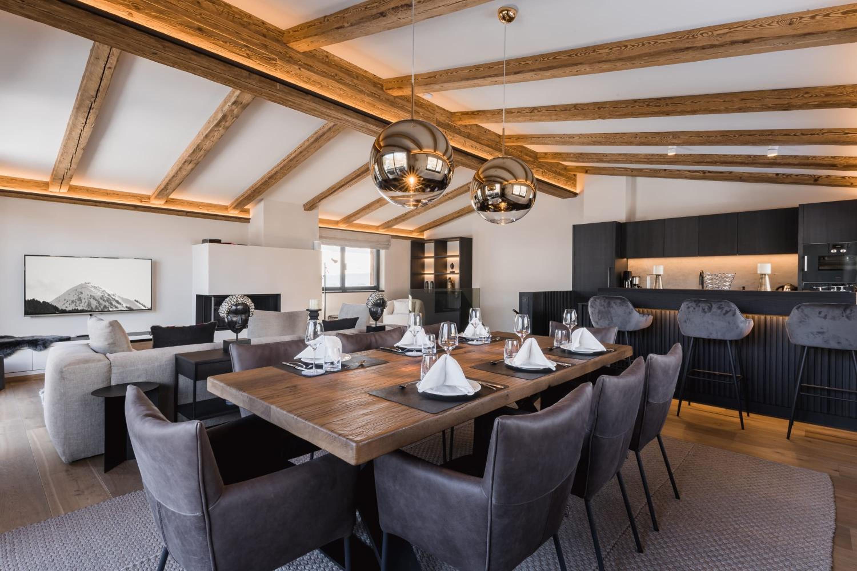 Genießen Sie Bergblick & Sauna im modernen Chalet