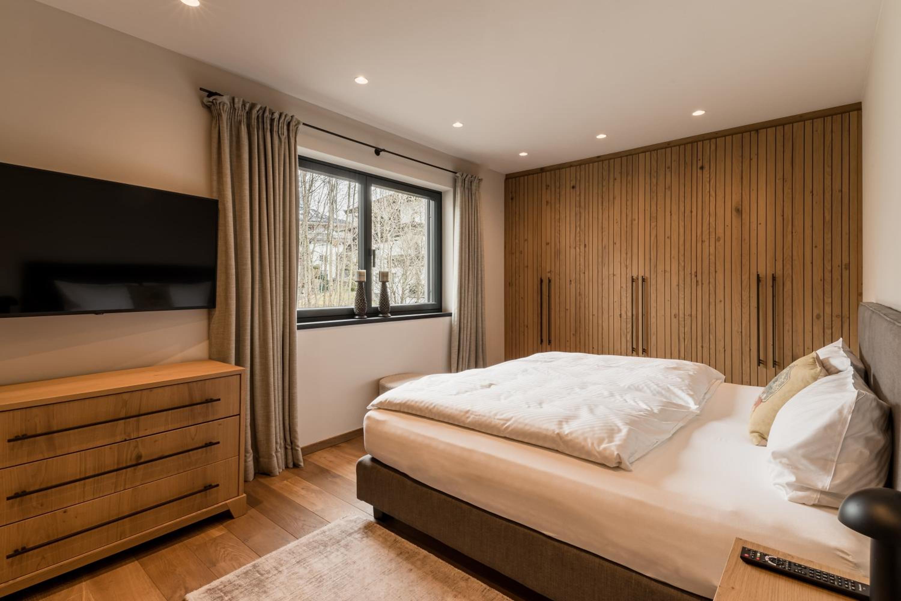 Genießen Sie Bergblick & Sauna im modernen Chalet