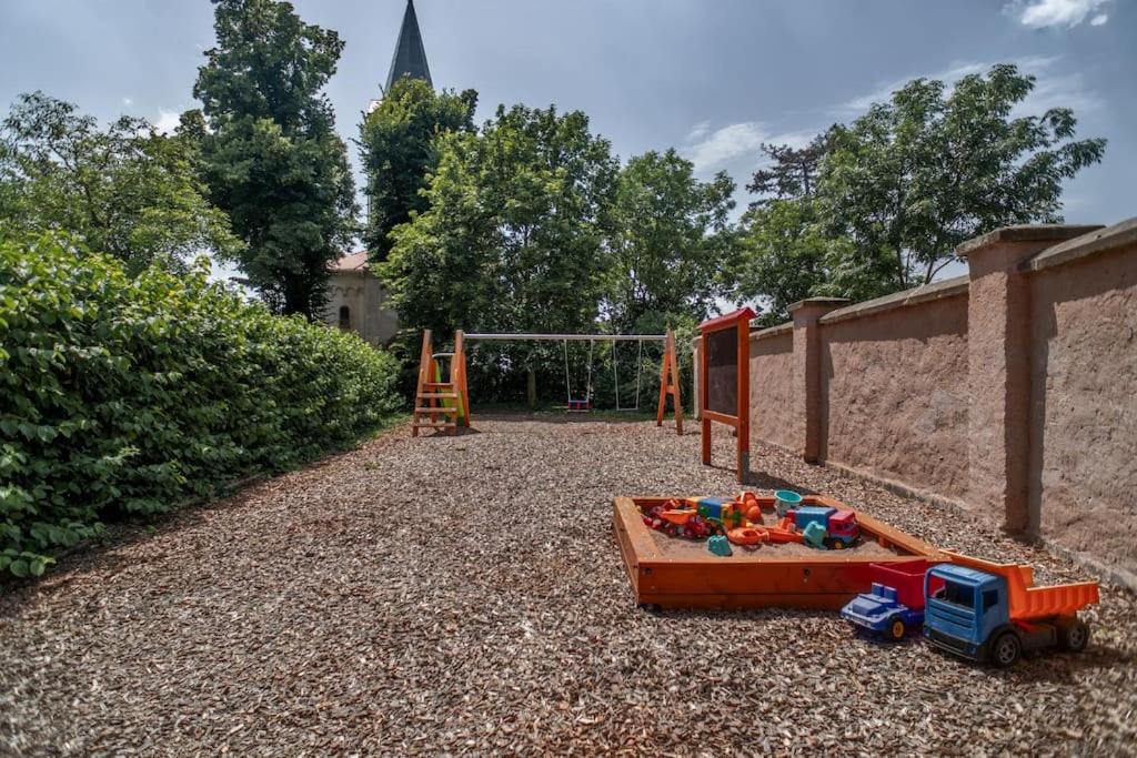 Fara Bošín
