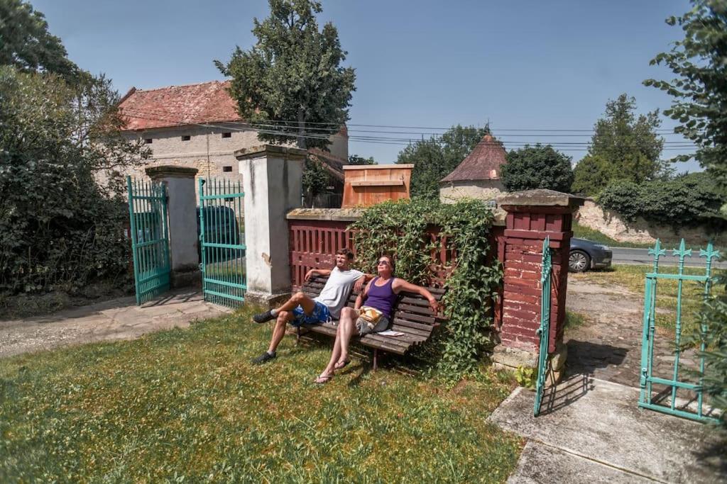 Fara Bošín