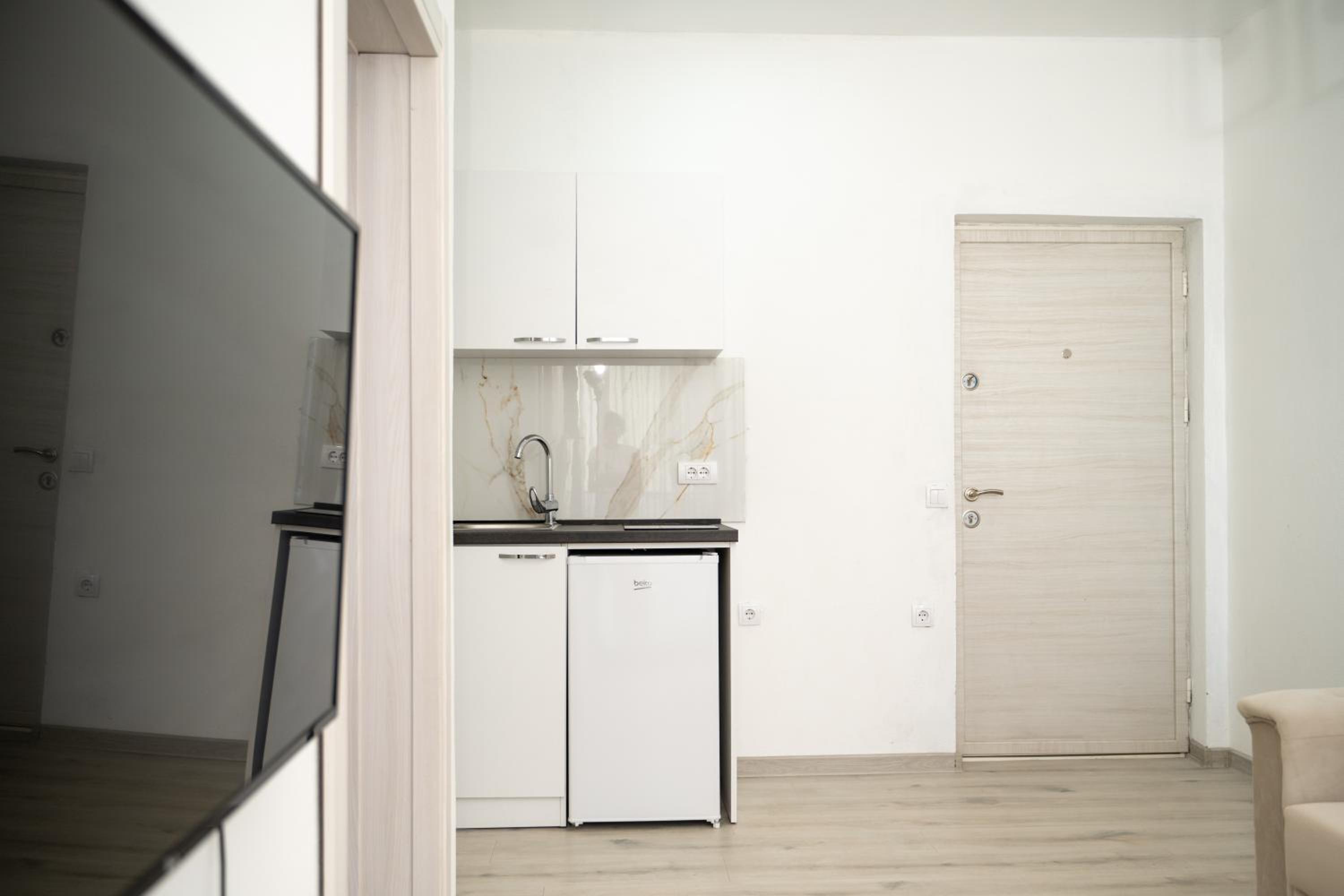 Rine Apartments