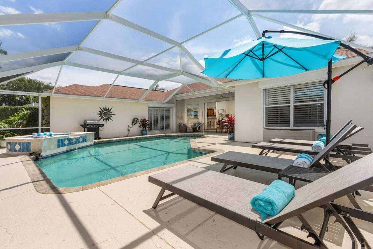 Relaxation and Sunshine at Casa Del Sol Pool Villa view 3