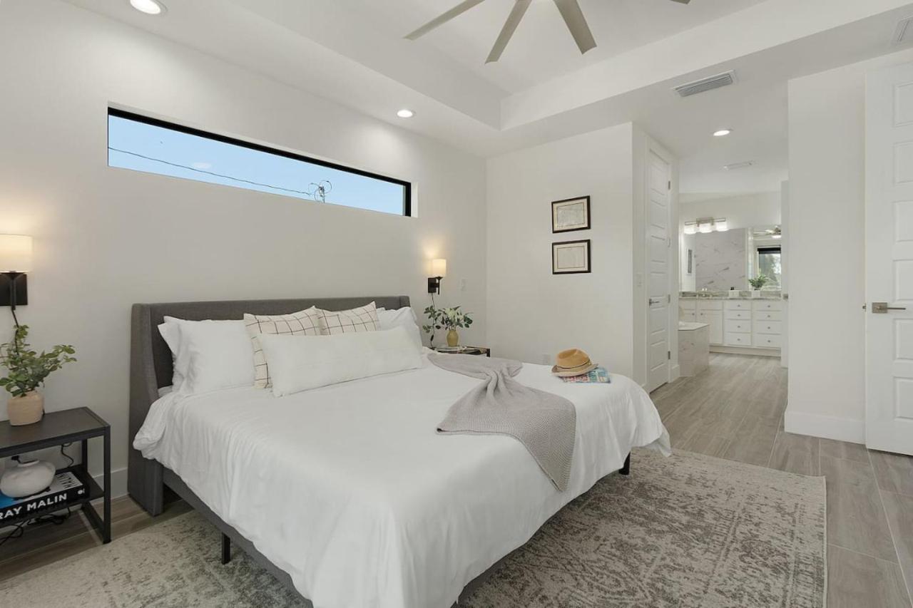 Tranquil Escape Modern Pool Home