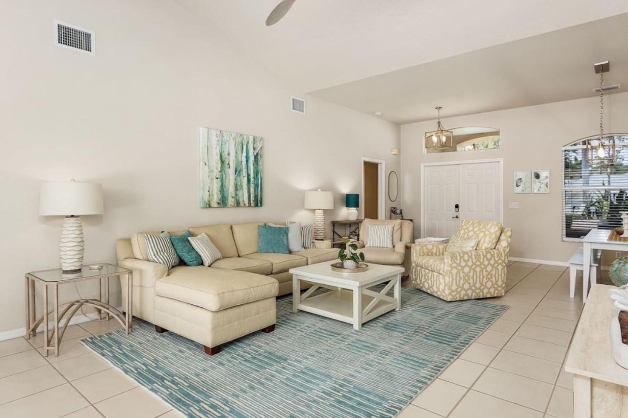 Lazy days and lake views. Beautiful Naples pool home view 4