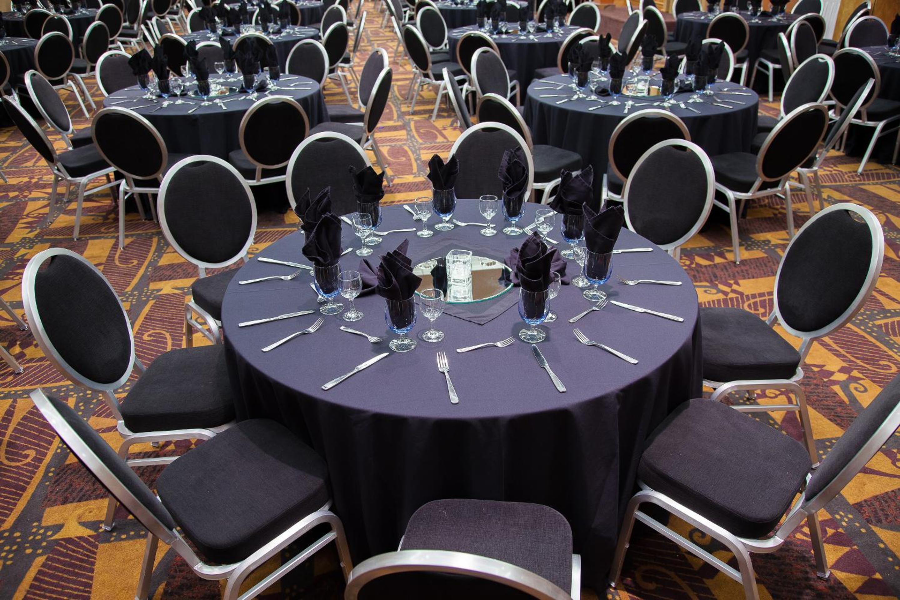 Red Deer Vacations - iHotel and Conference Centre Red Deer formerly Radisson - Property Image 27