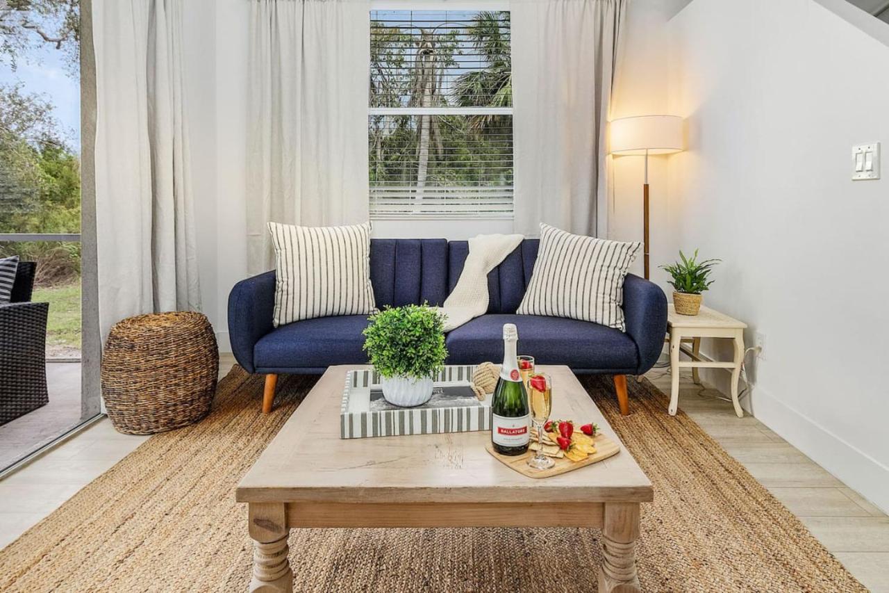 Hideaway at Hidden Palms Cove view 5