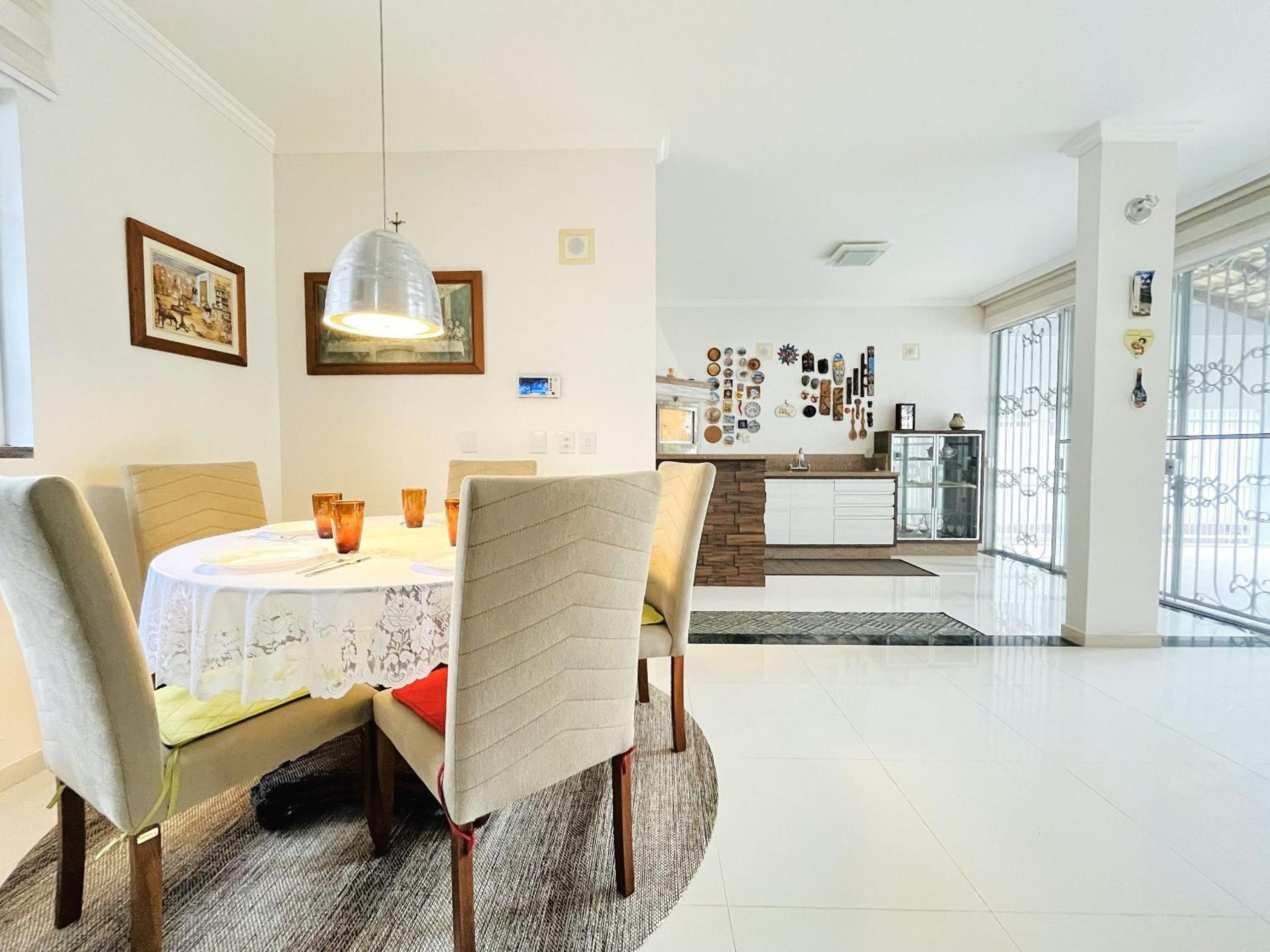 Fantástica Casa apenas 150m - Praia Grande > Penha
