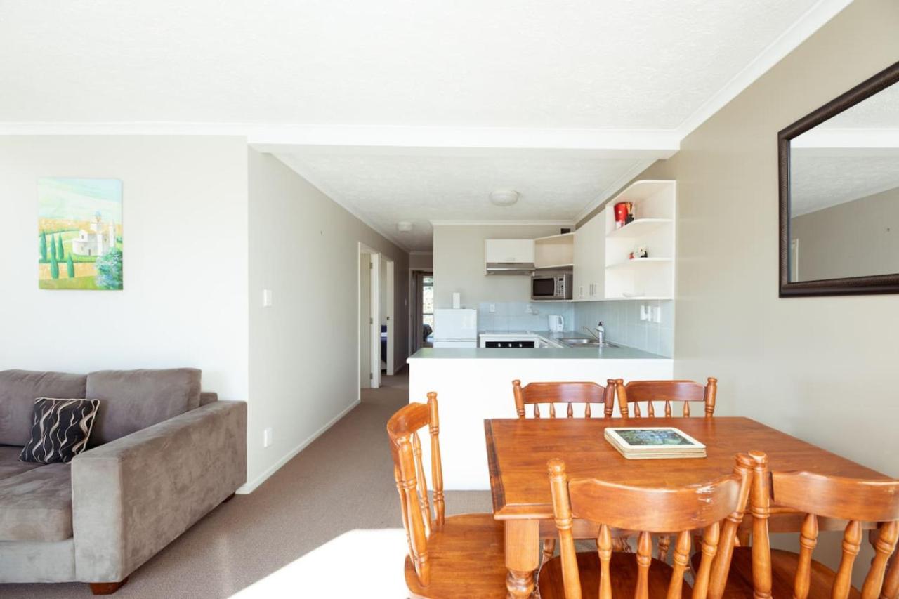 Central Methven 3-Bedroom Apartment view 4