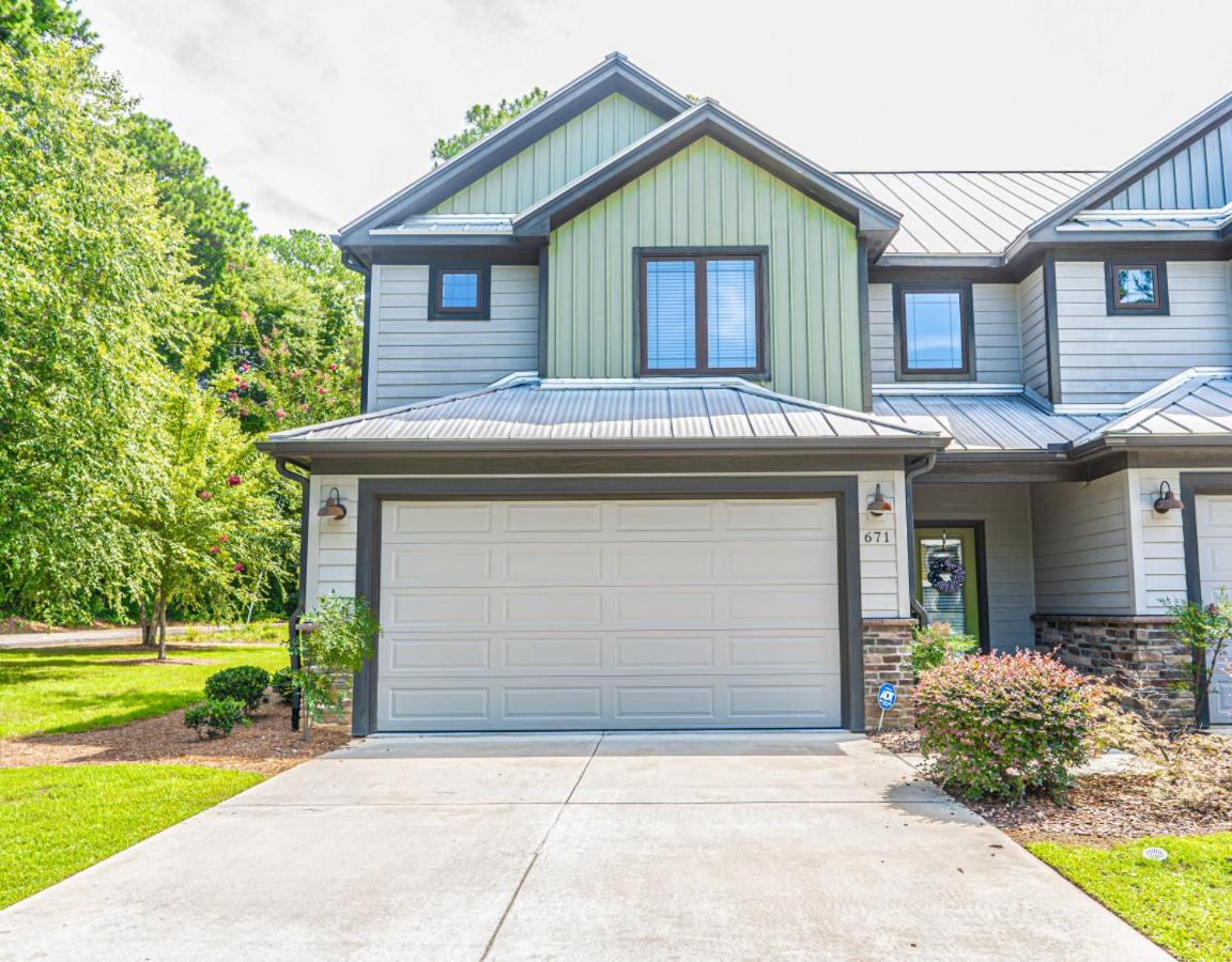 Mulligan Manor Downtown Southern Pines view 3