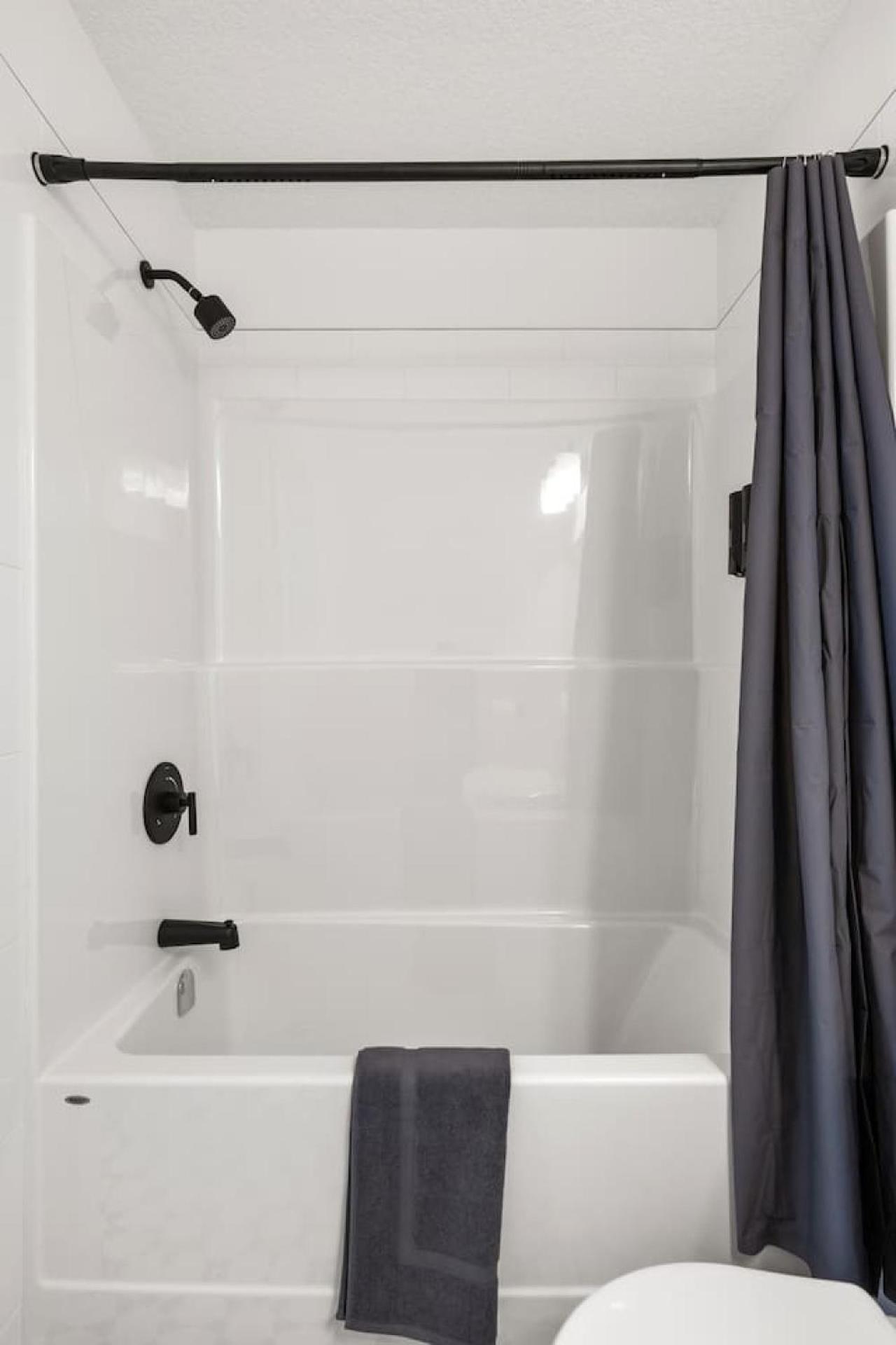 Private & Entire Suite, Free Banff Pass, Sleep 6
