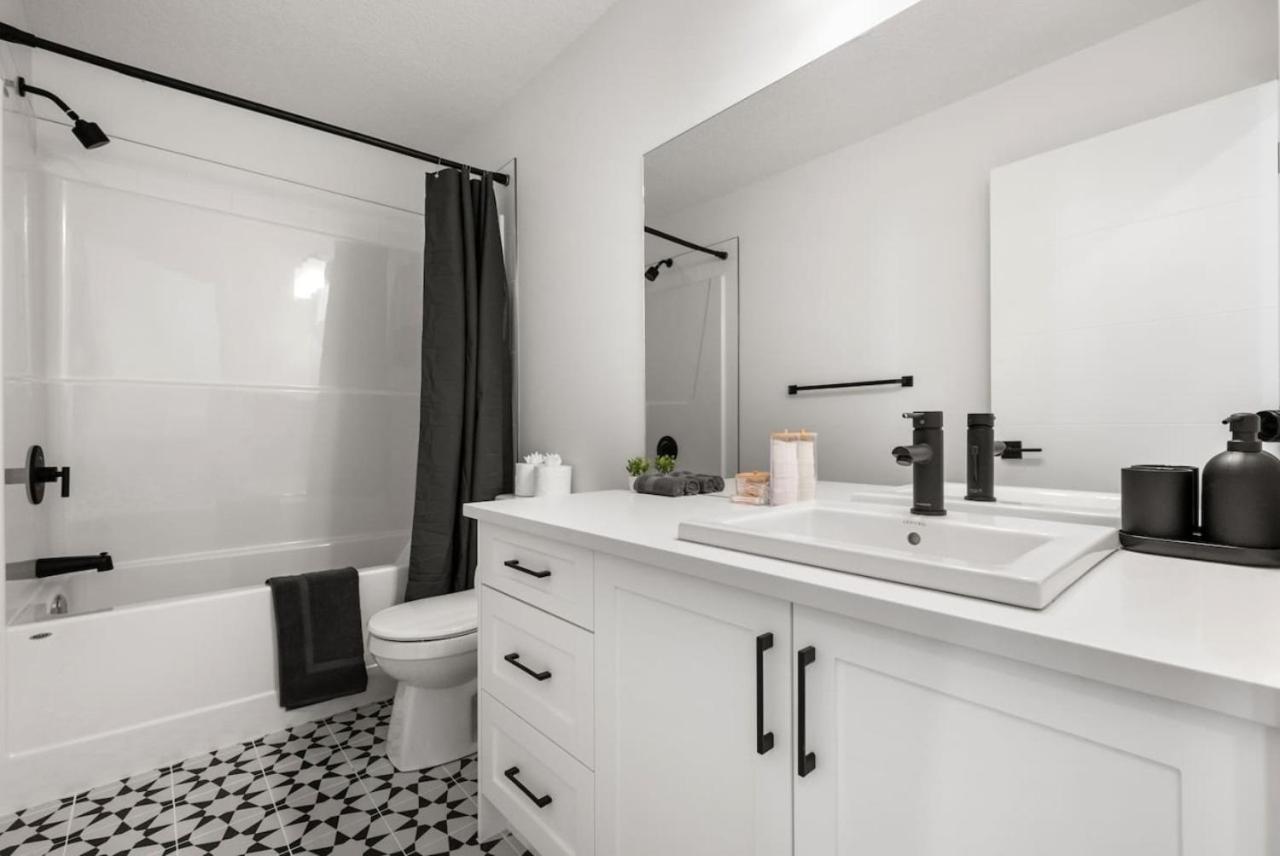 Private & Entire Suite, Free Banff Pass, Sleep 6