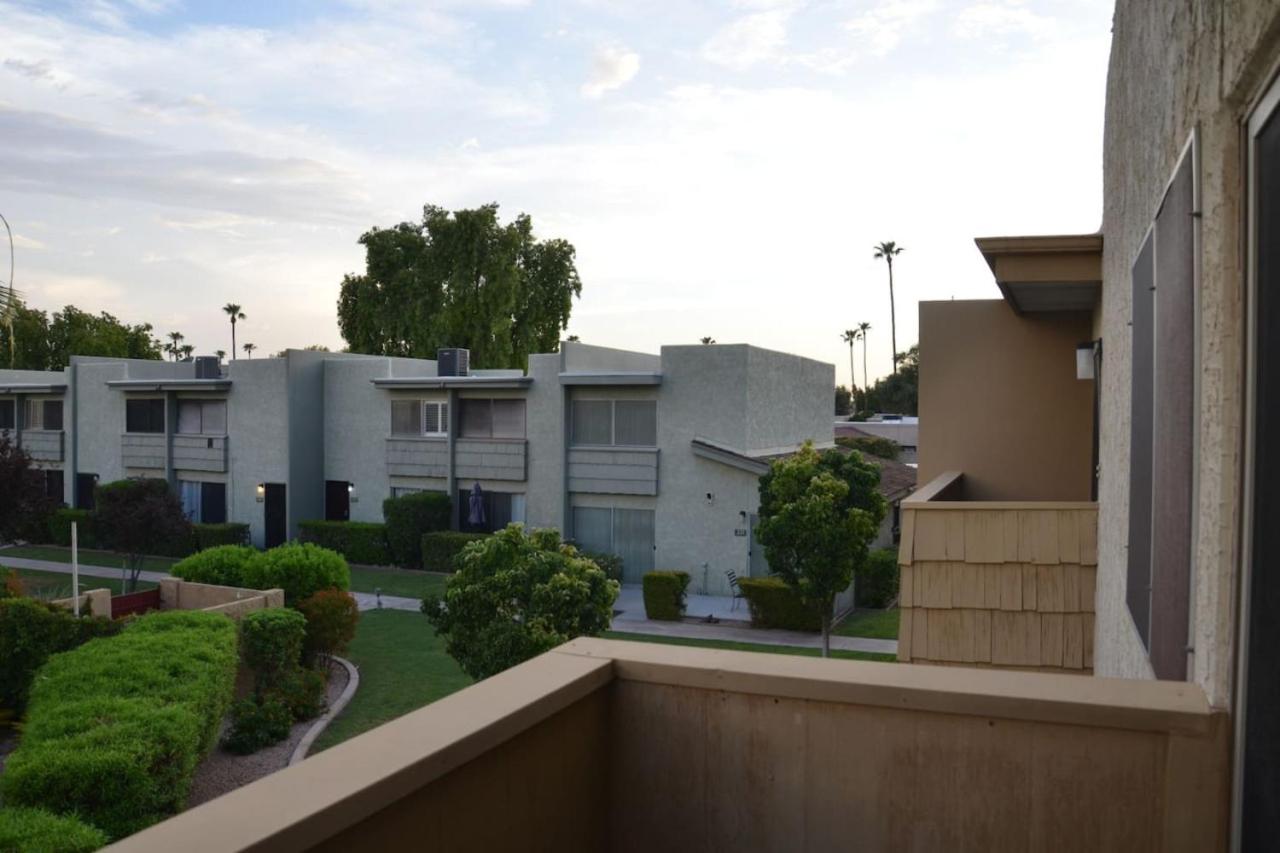 Upscale professionally decorated Condominium