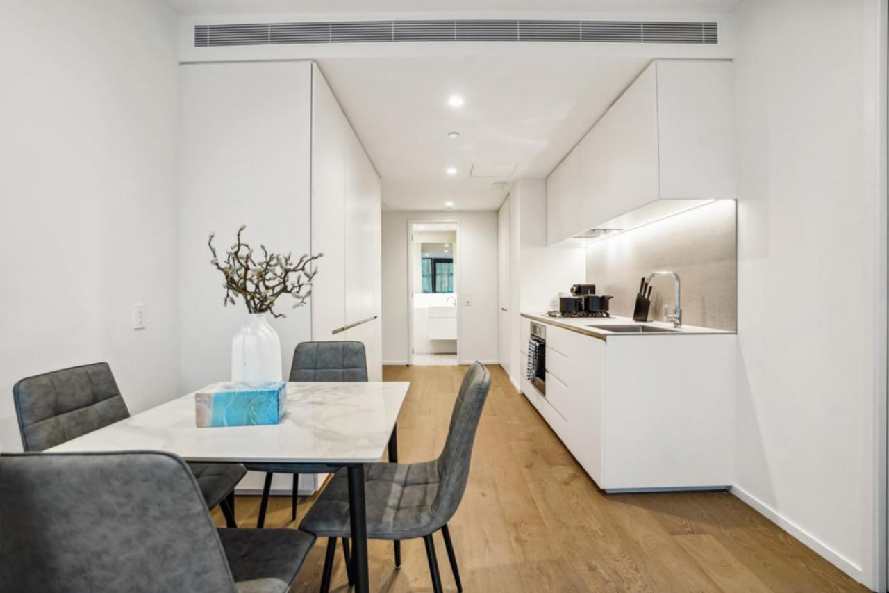 Delightful Southbank Apartment - Sleeps 5