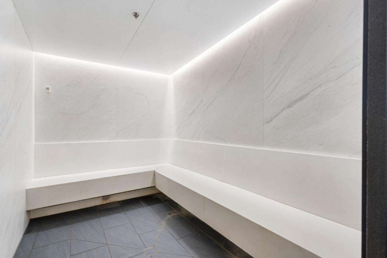 Delightful Southbank Apartment - Sleeps 5
