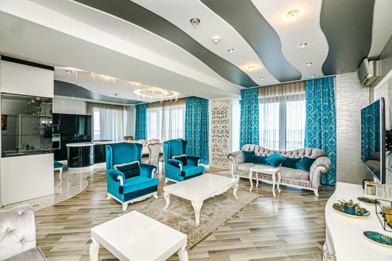Megafun Pentahouse 5 bedroom