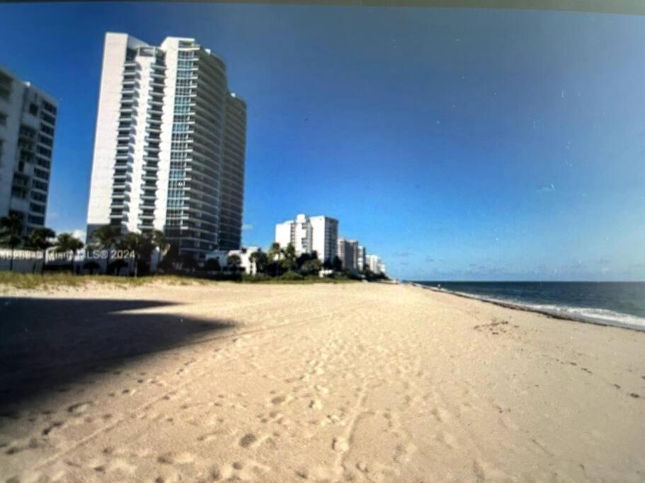A Block from the Beach! Charming Get-a-Way At the Beach view 5