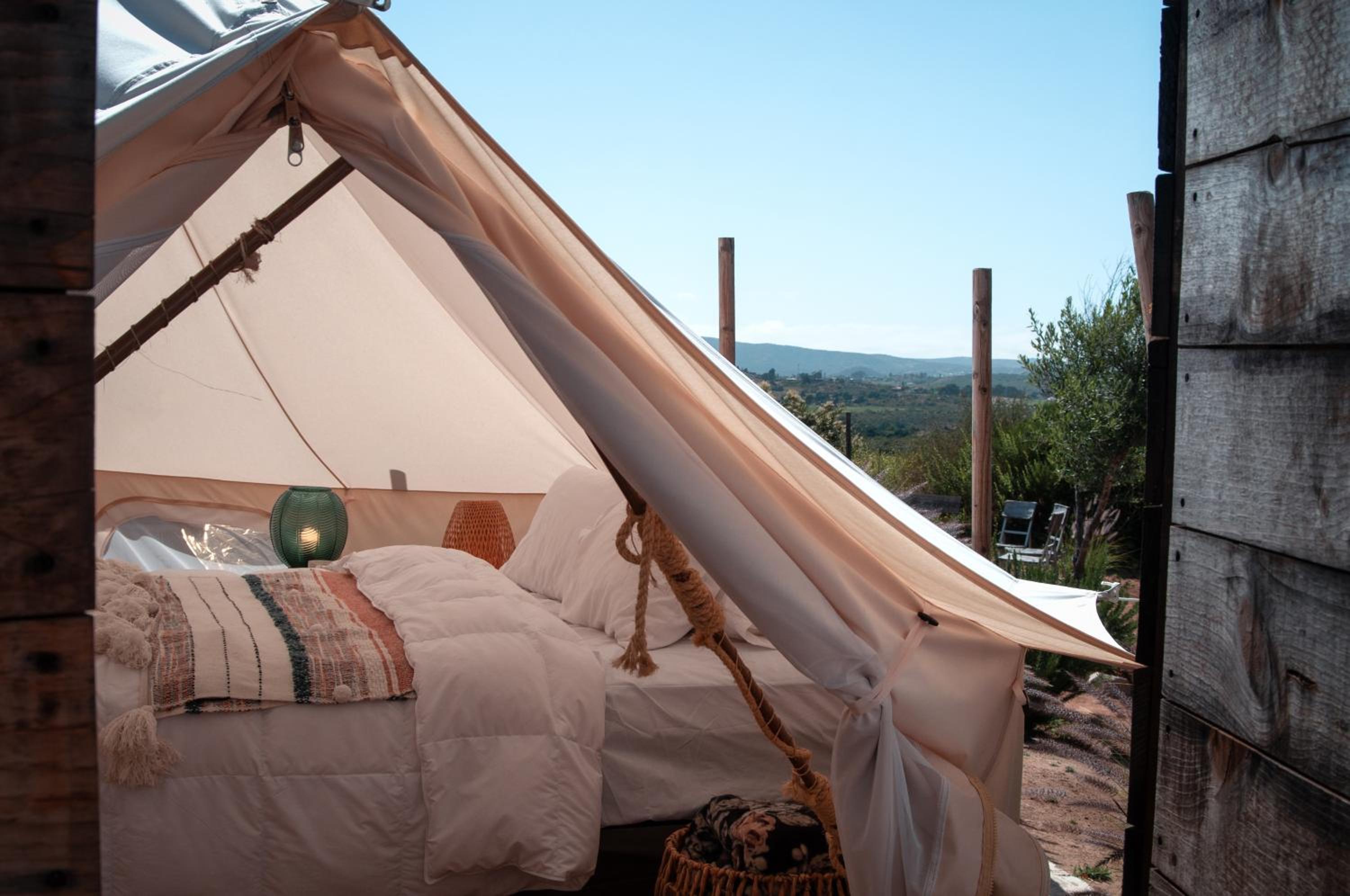 Ensenada Vacations - Glamping Valle de Guadalupe with Private Bathrooms by YUMA Resort - Property Image 9