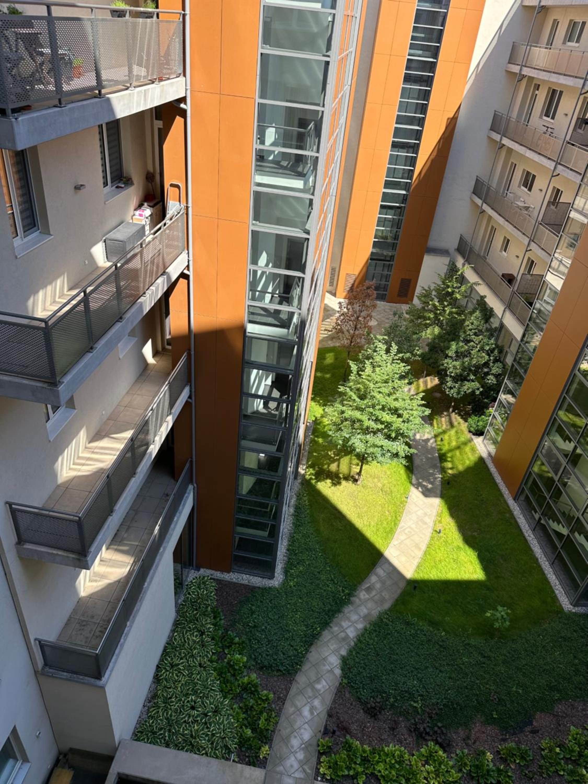 Majestic Old Town Apartments view 2