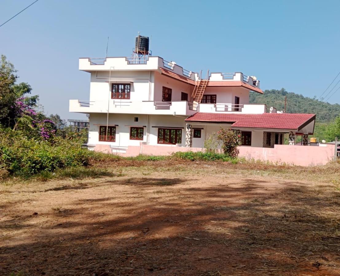 Nisarga Thana Homestay A Unit Of Nisarga Thana Homes view 4