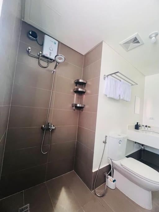 Executive Residences view 3