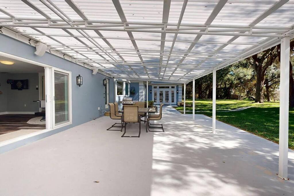 Events & Weddings Welcome! Lake View Pool Home view 4