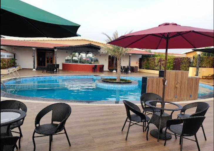 Vintage Retreat Resort view 3
