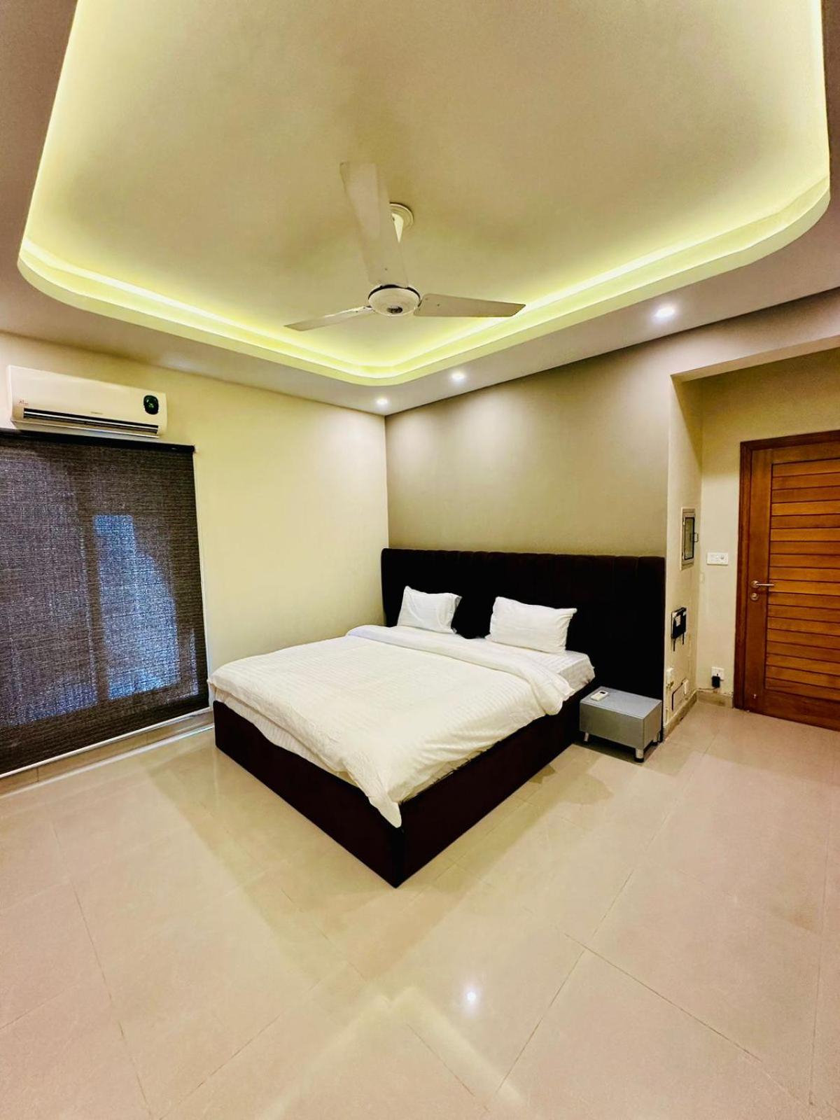 Luxury 2 Bedroom Apartment- F11 Islamabad