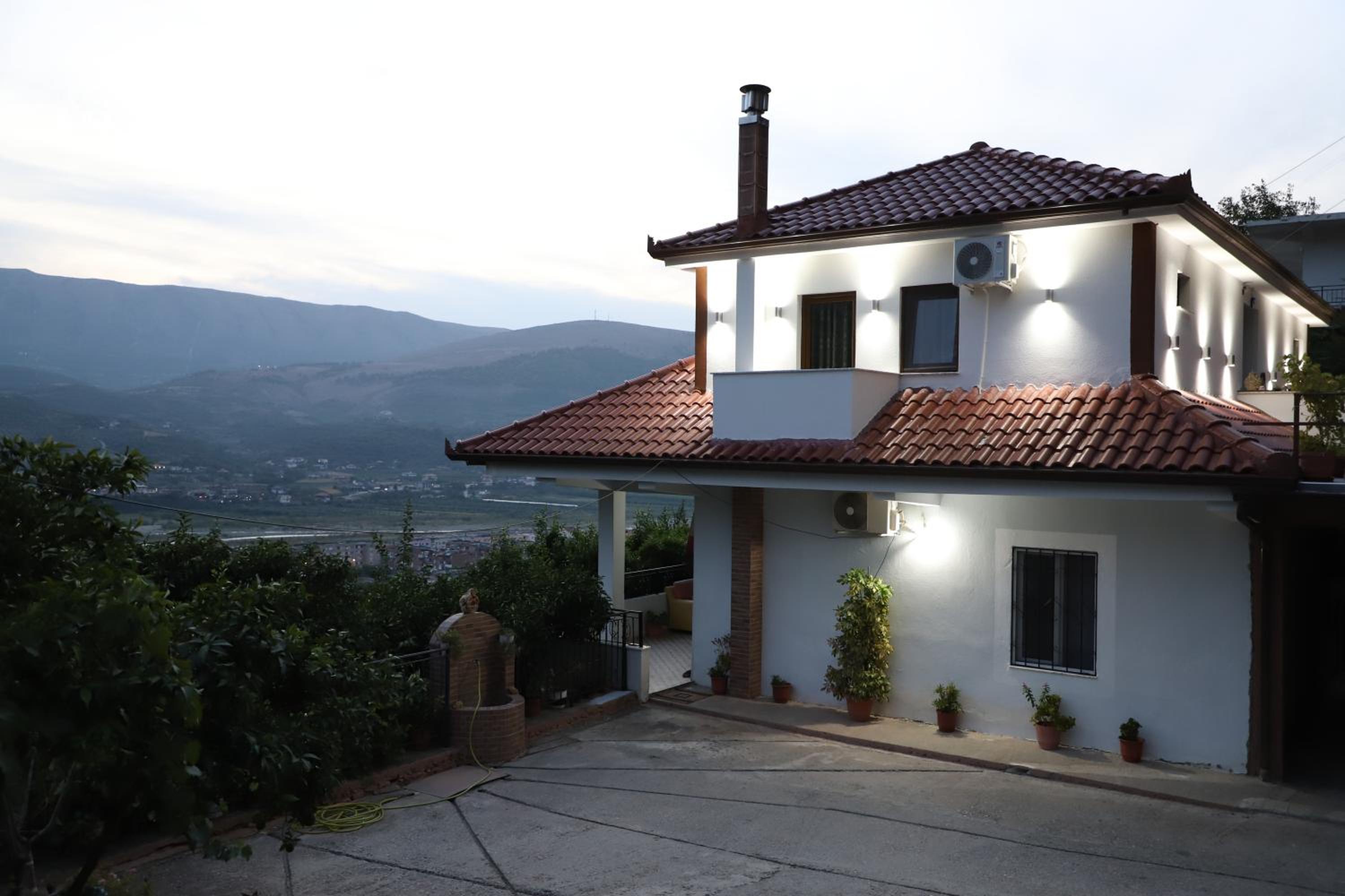 Vila Toska Berat