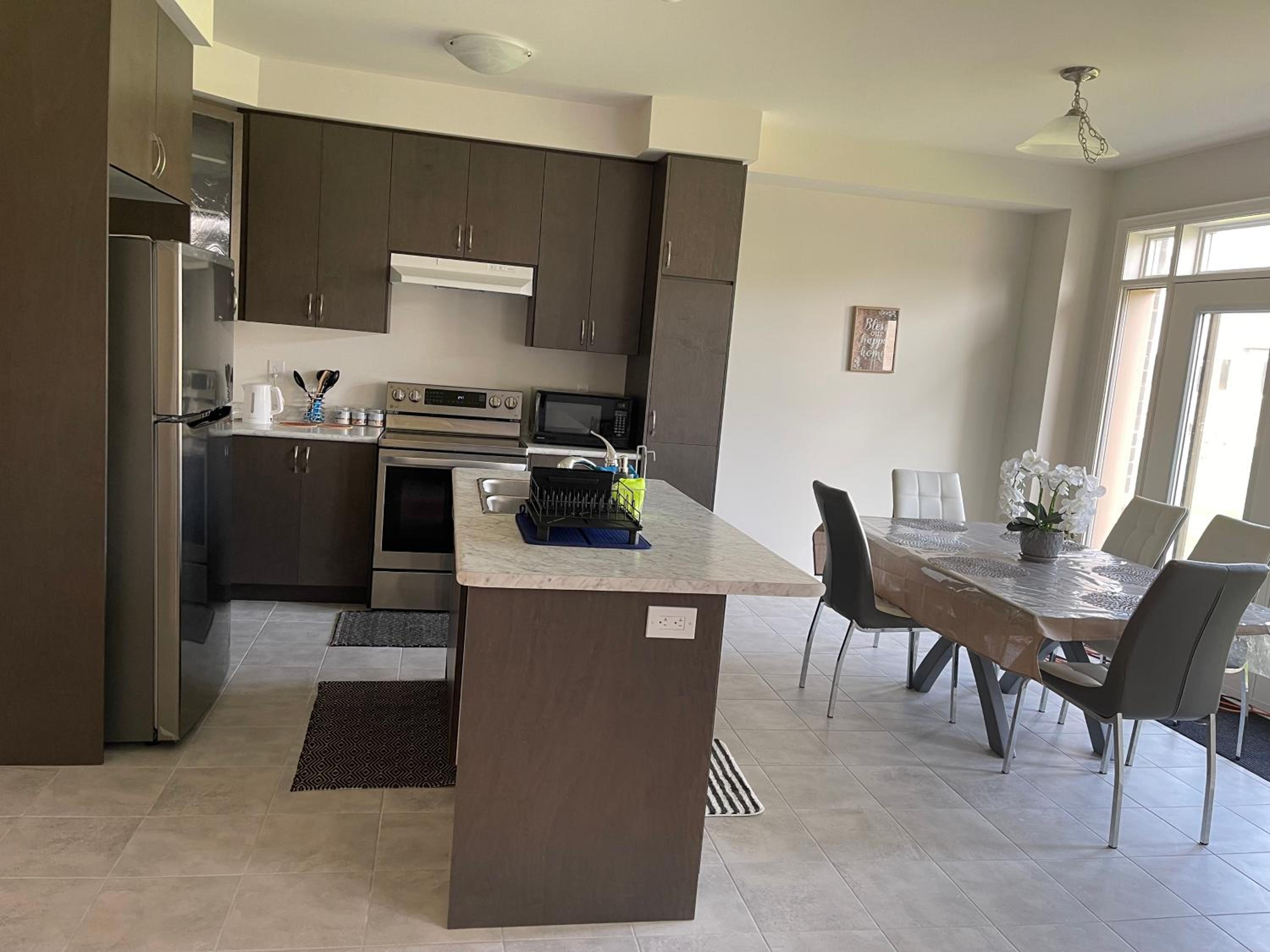 Cambridge Vacations - new home - Property Image 4