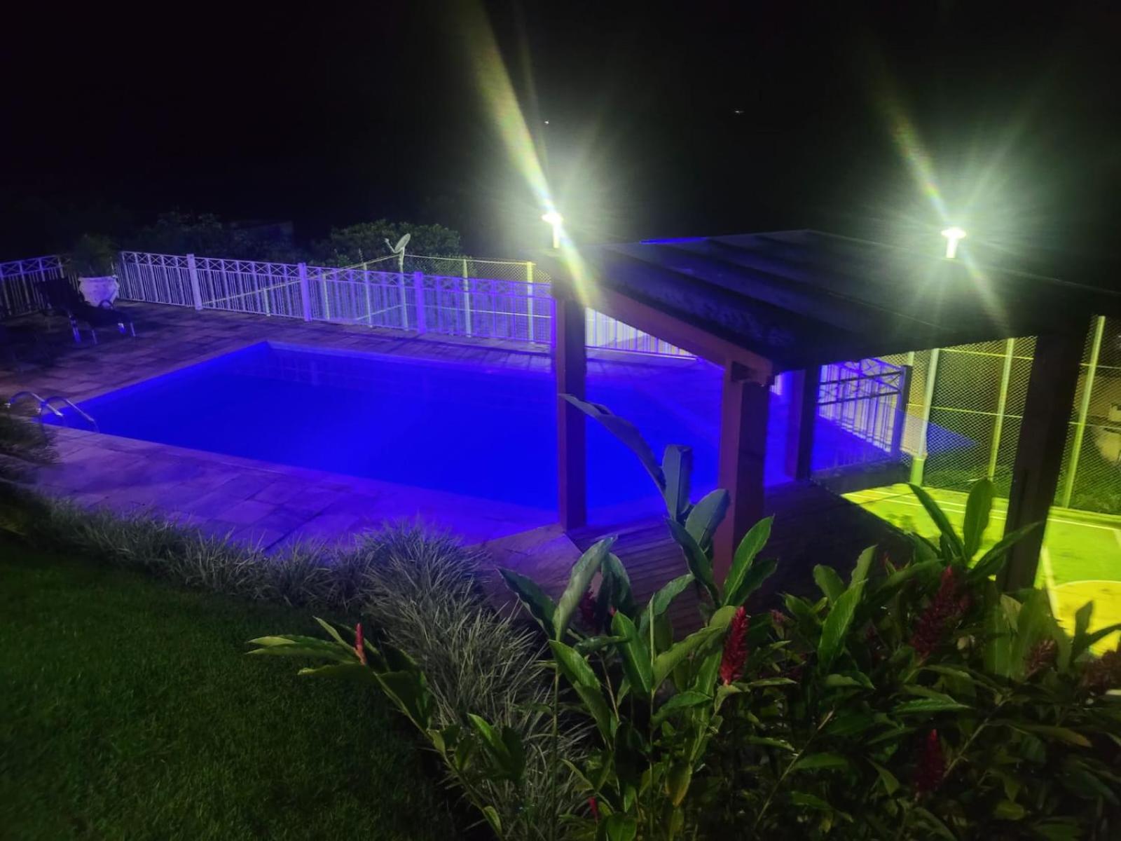 Casa completa em Escarpas do lago com vista deslumbrante