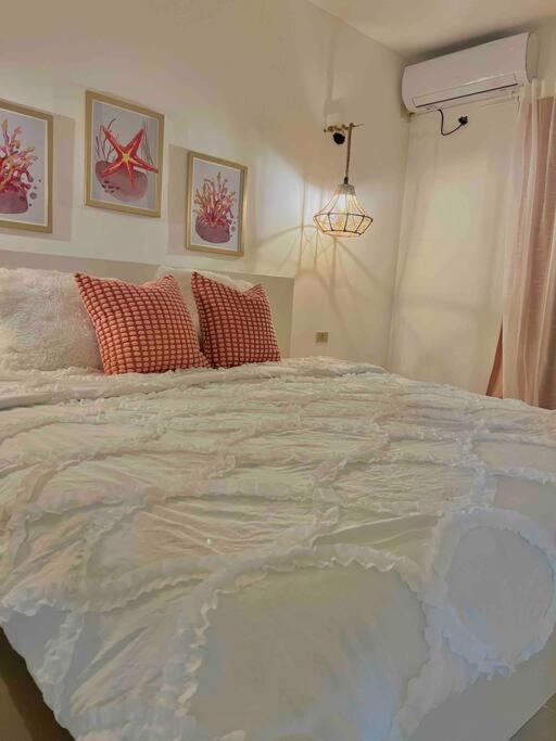 Casa Vacacional a 5 minutos del Aeropuerto by drvacationsrental