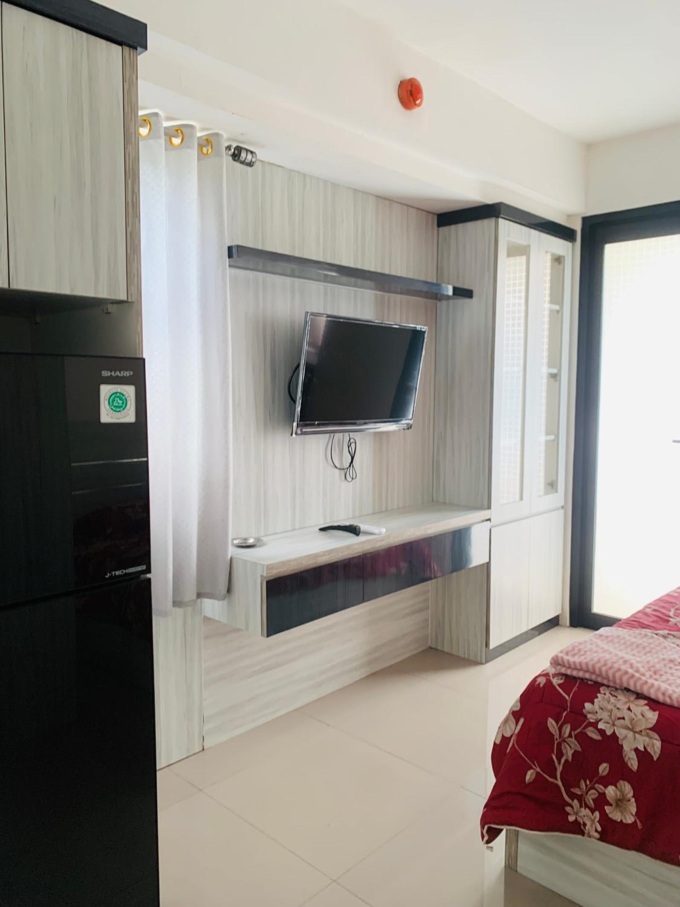 Apartemen urban town by NN Room view 2