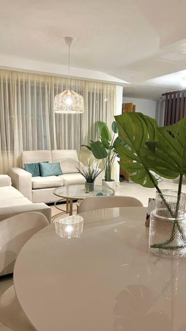 Punta Cana, Acogedora Villa by drvacationsrental