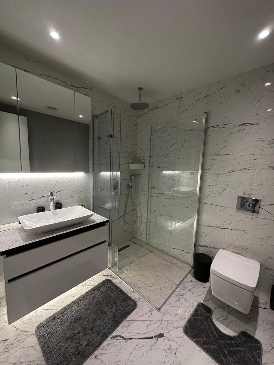 Enjoy luxury family apt
