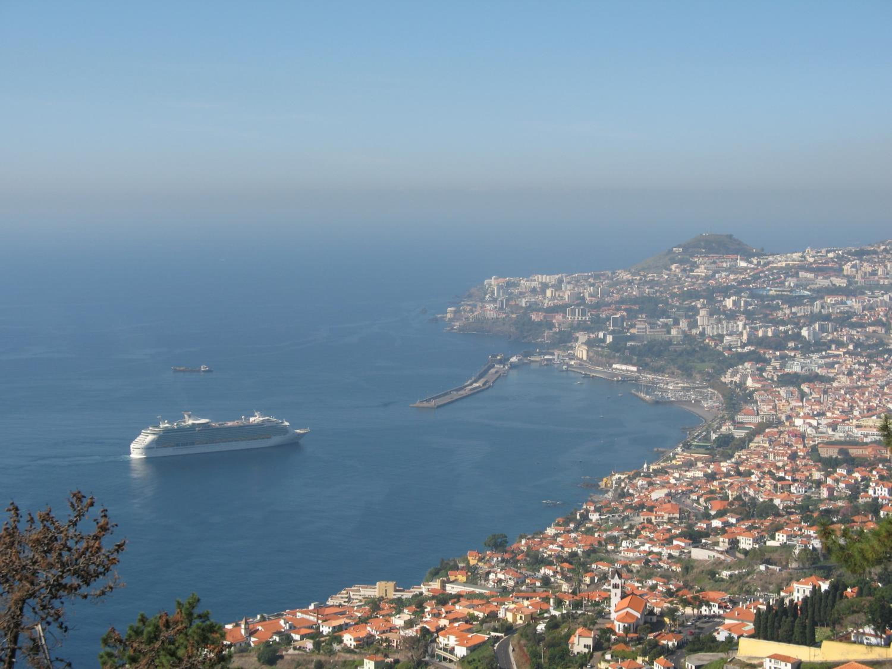 Villa Eve Palheiro Village by Holiday Rental Madeira view 5